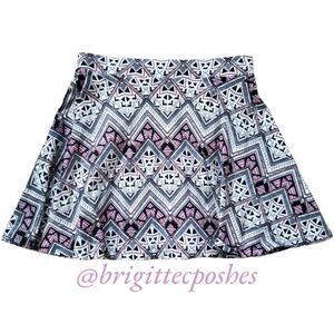 VICTORIA'S SECRET PINK Flirty Printed Skirt